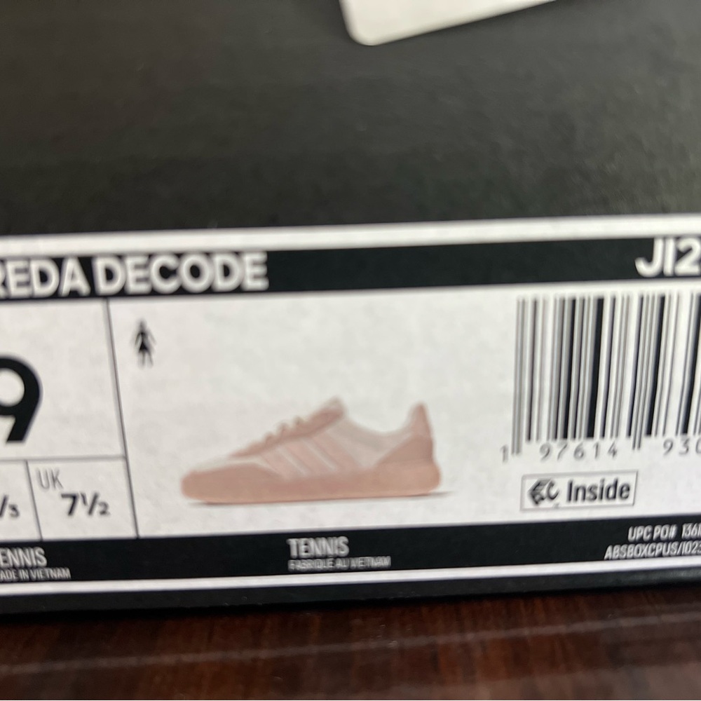 Adidas Barreda Decode Pink and White Sneakers with Suede and Mesh - Picture 6 of 13